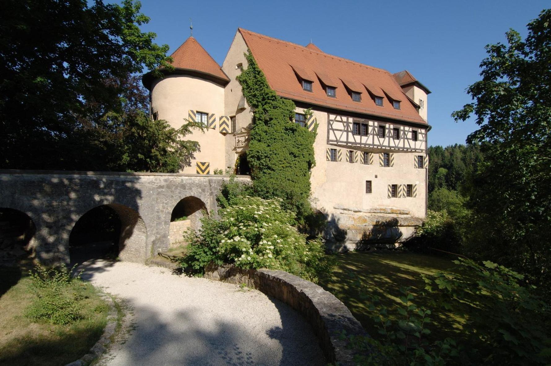Burg Rabenstein Hotel Kirchahorn Exterior photo